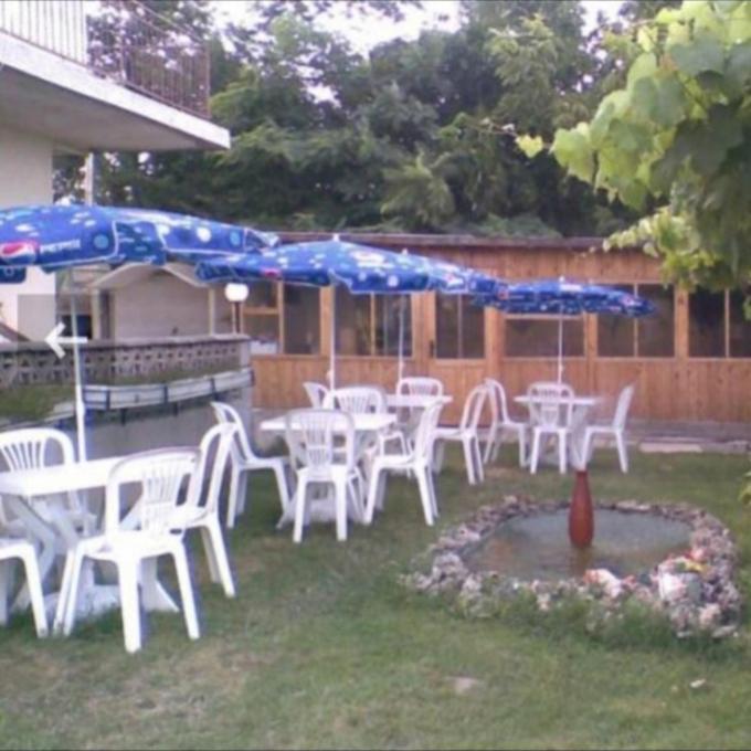 Krimski Guest House And Bungalows Byala  Ngoại thất bức ảnh
